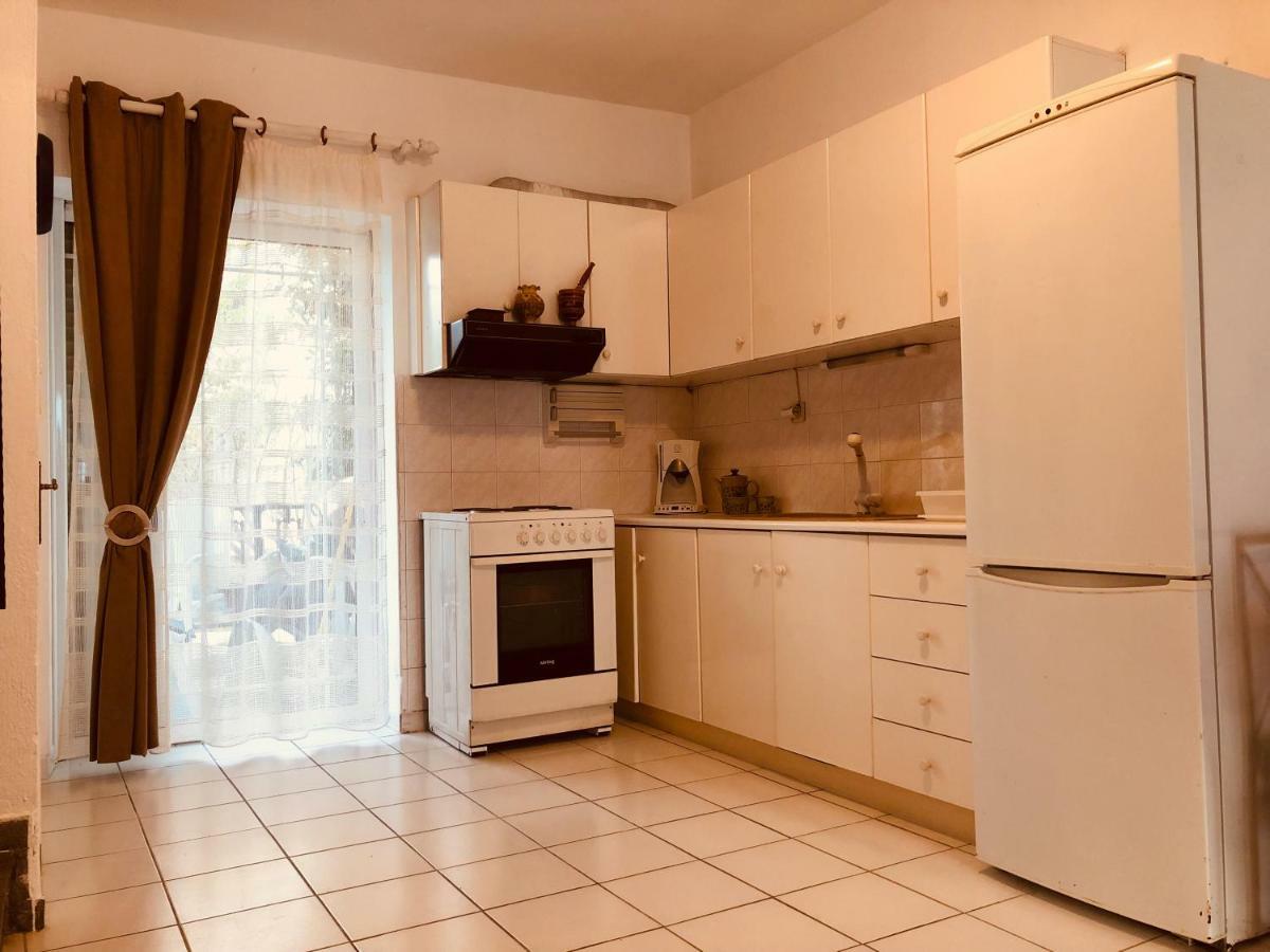 Seafront Maisonette In فوركا المظهر الخارجي الصورة