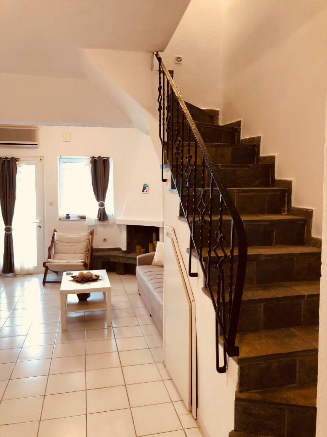 Seafront Maisonette In فوركا المظهر الخارجي الصورة