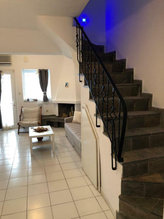 Seafront Maisonette In فوركا المظهر الخارجي الصورة