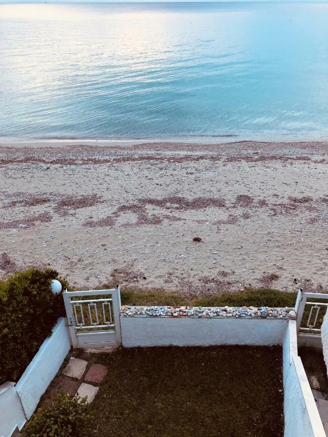 Seafront Maisonette In فوركا المظهر الخارجي الصورة