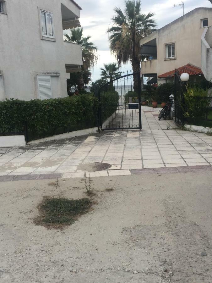 Seafront Maisonette In فوركا المظهر الخارجي الصورة